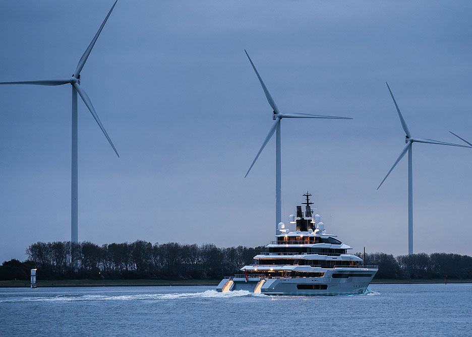 /upload/iblock/1fb/Oceanco_Delivers_Leviathan_1_1.jpg