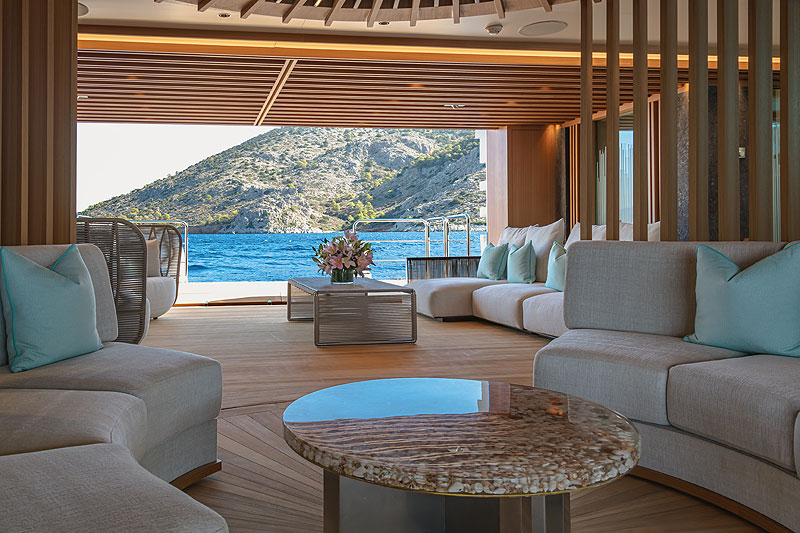 /upload/iblock/330/Beach-Club-Sofa-Area.jpg