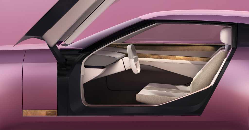 JAGUAR_TYPE00_INTERIOR4_021224.jpg JAGUAR_TYPE00_INTERIOR4_021224.jpg