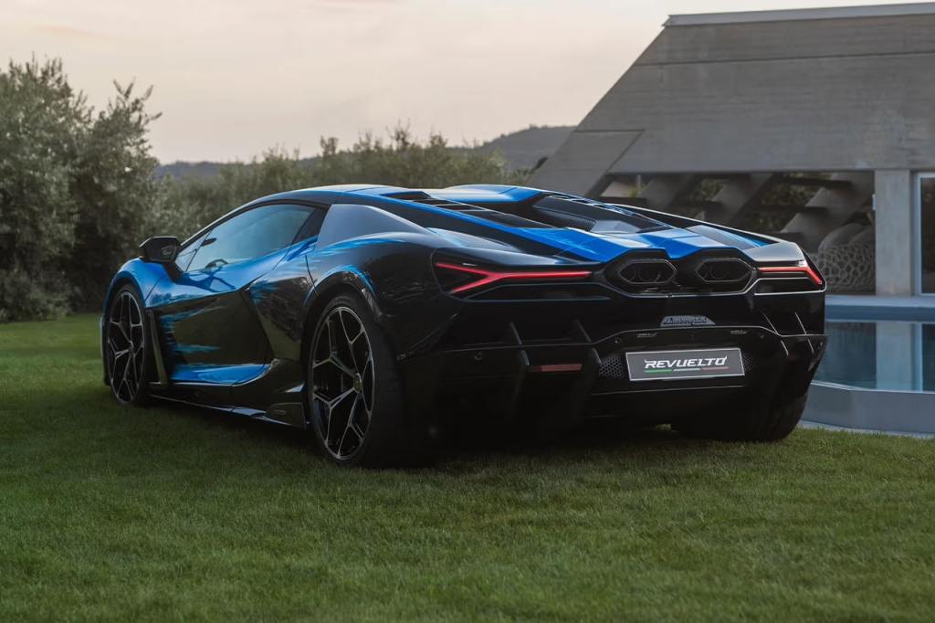 Lambo5.jpeg Lambo5.jpeg